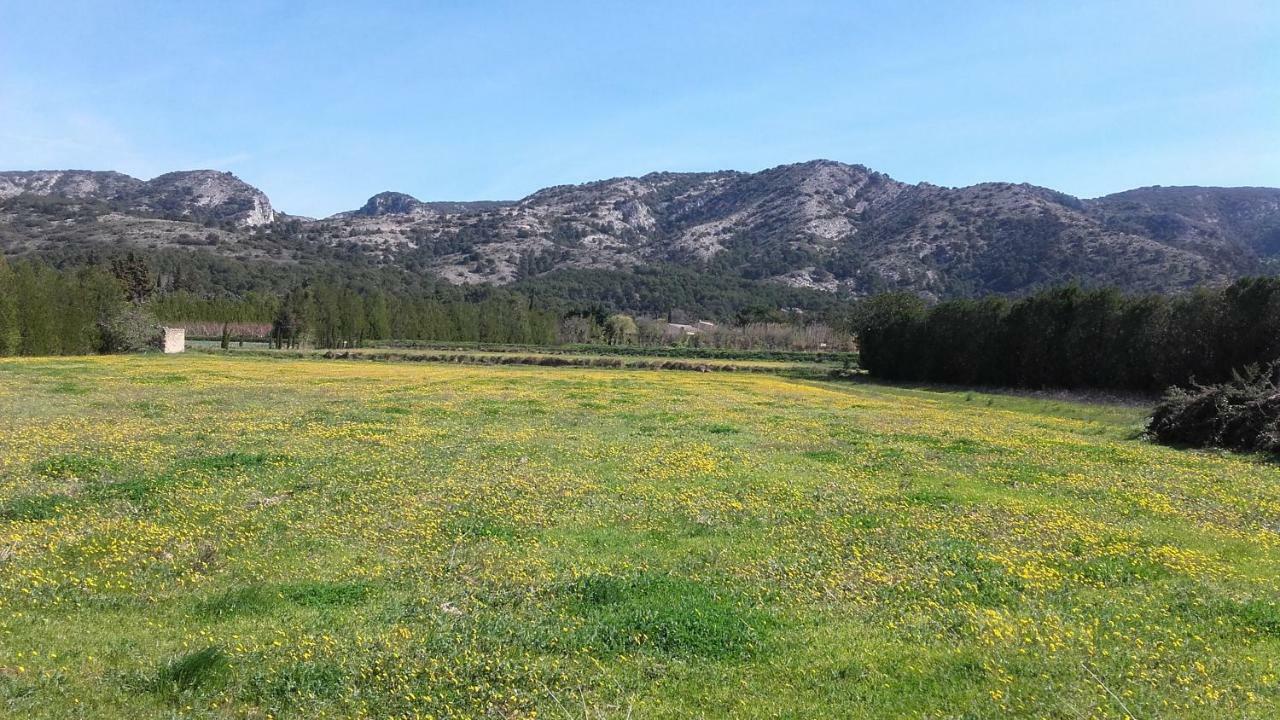 Hotel Aubade En Luberon Cavaillon Esterno foto